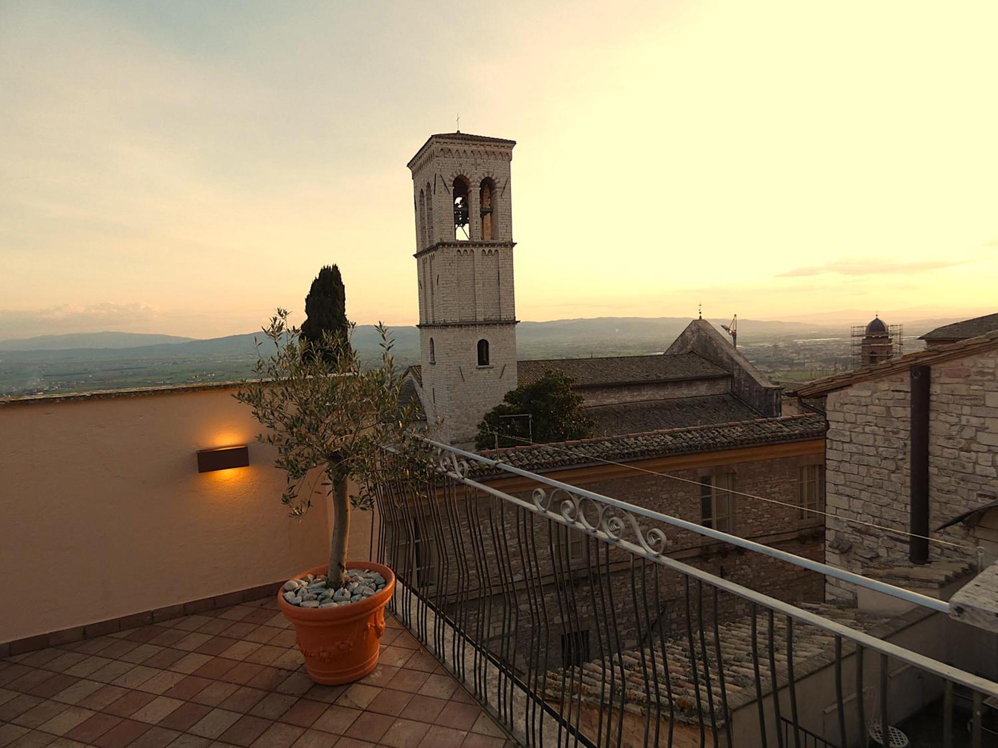 Ferienwohnung Scappo In Umbria, La Casa Di Eude Assisi Exterior foto